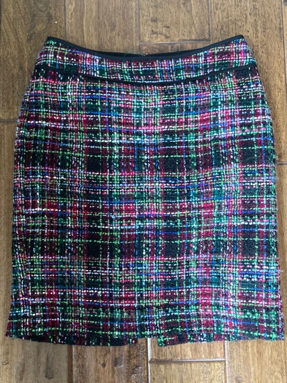 Talbots Wool Tweed Multicolored Plaid Skirt Sz 8P Pencil Preppy Old Money Career